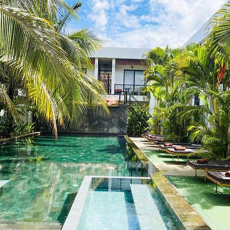 Central Corner Suite Siem Reap Exterior foto