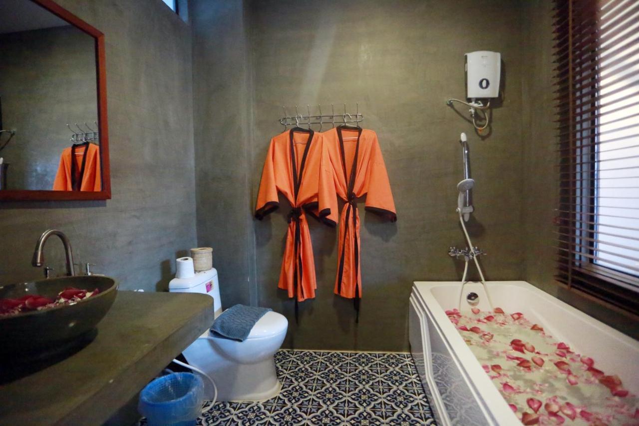 Central Corner Suite Siem Reap Exterior foto